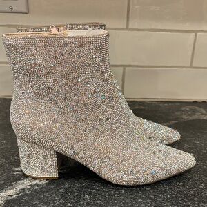 Betsey Johnson Kyla Rhinestone Booties – Size 7.5 – Missing Stones – Sparkly